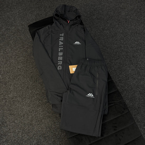 TRIALBERG BLACK TRACKSUIT