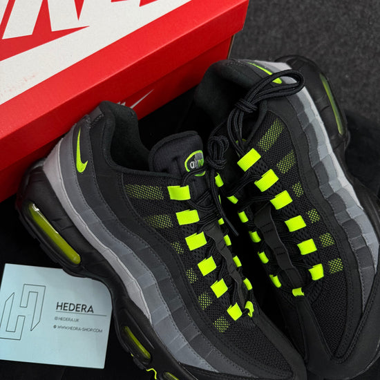 NIKE AIRMAX 95 REVERSE NEON