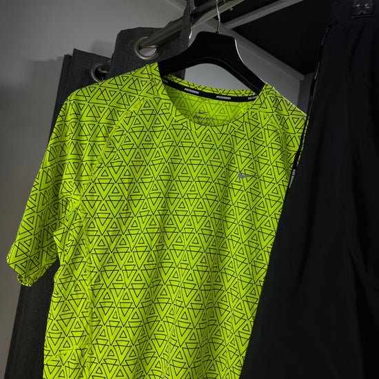 NIKE NEON PATTERNED SHORT SET