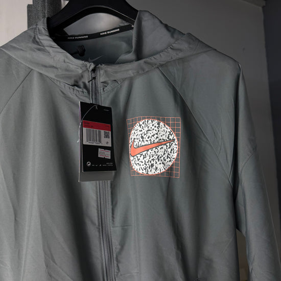 NIKE GREY WINDRUNNER