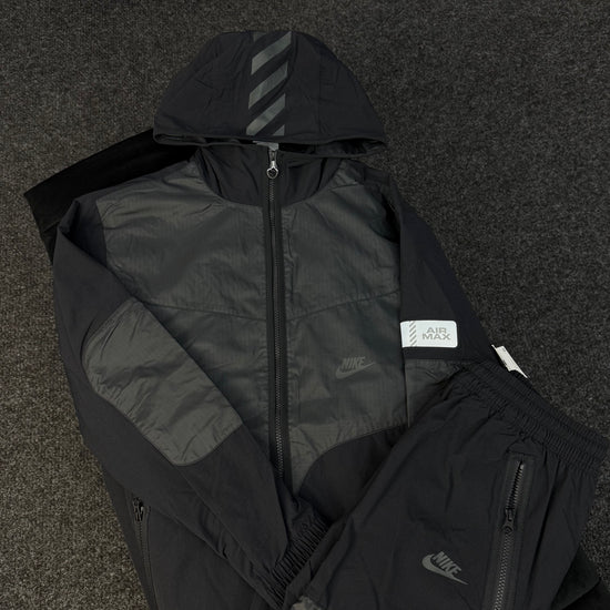 NIKE AIRMAX BLACK TRACKSUIT