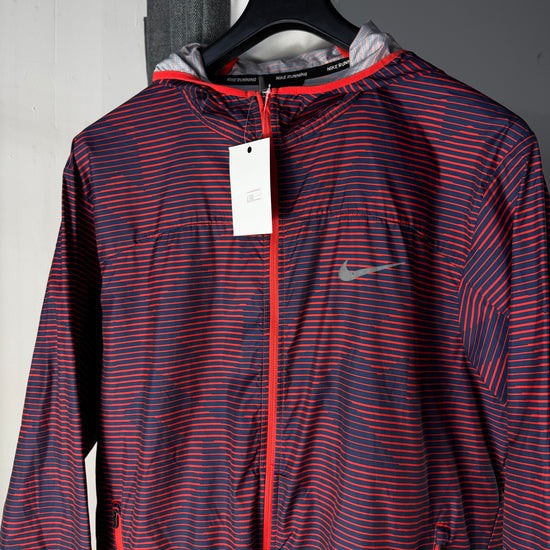 NIKE WINDRUNNER