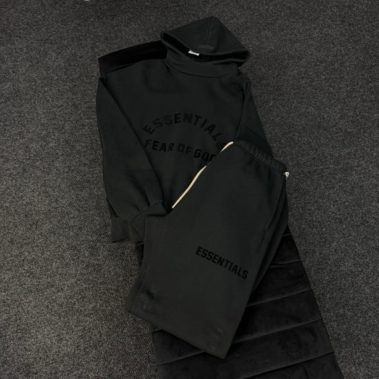 ESSENTIALS SS23 TRACKSUIT BLACK