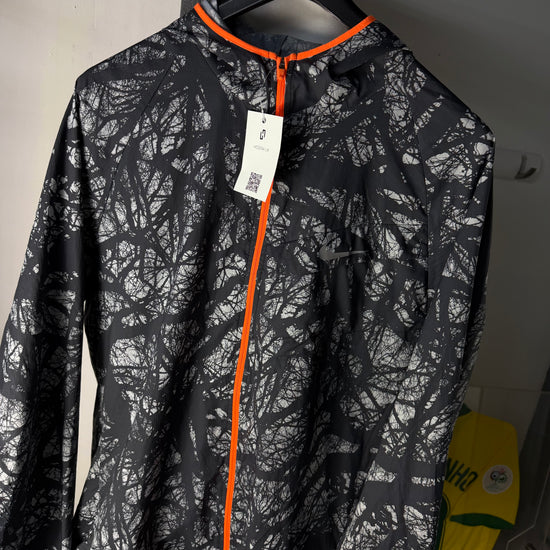 NIKE ENCHANTED WINDRUNNER