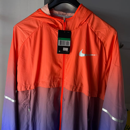 NIKE WINDRUNNER