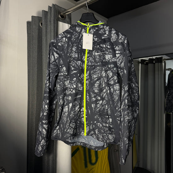 NIKE ENCHANTED WINDRUNNER