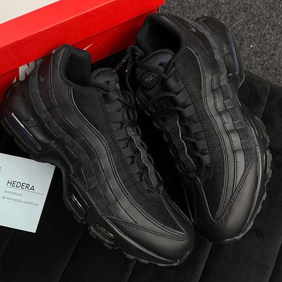 NIKE AIRMAX 95 TRIPLE BLACK