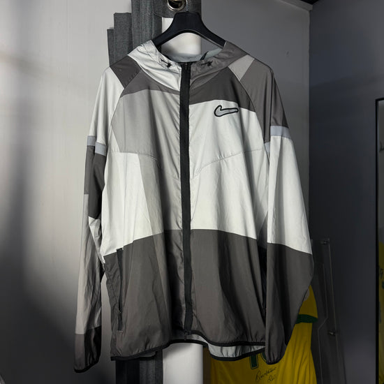 NIKE GREY PATCHWORK WINDRUNNER