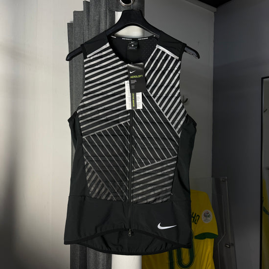 NIKE REFLECTIVE GILET