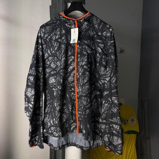 NIKE ENCHANTED WINDRUNNER