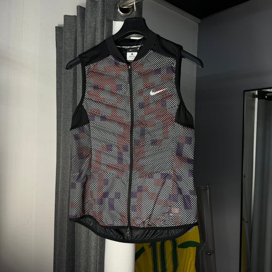 NIKE RARE BOX REFLECTIVE GILET