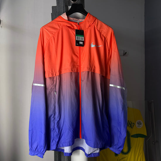 NIKE WINDRUNNER